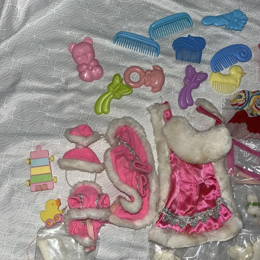 80s My Little Pony accessories lot , Brushes , Combs , Shoes , Clothes ,etc,